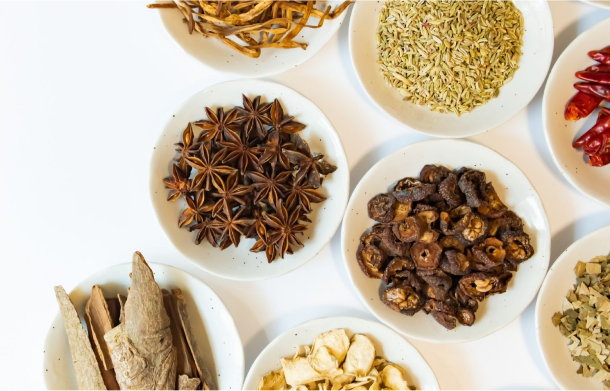 What Are The Benefits Of<br />
Herbal Medicine?